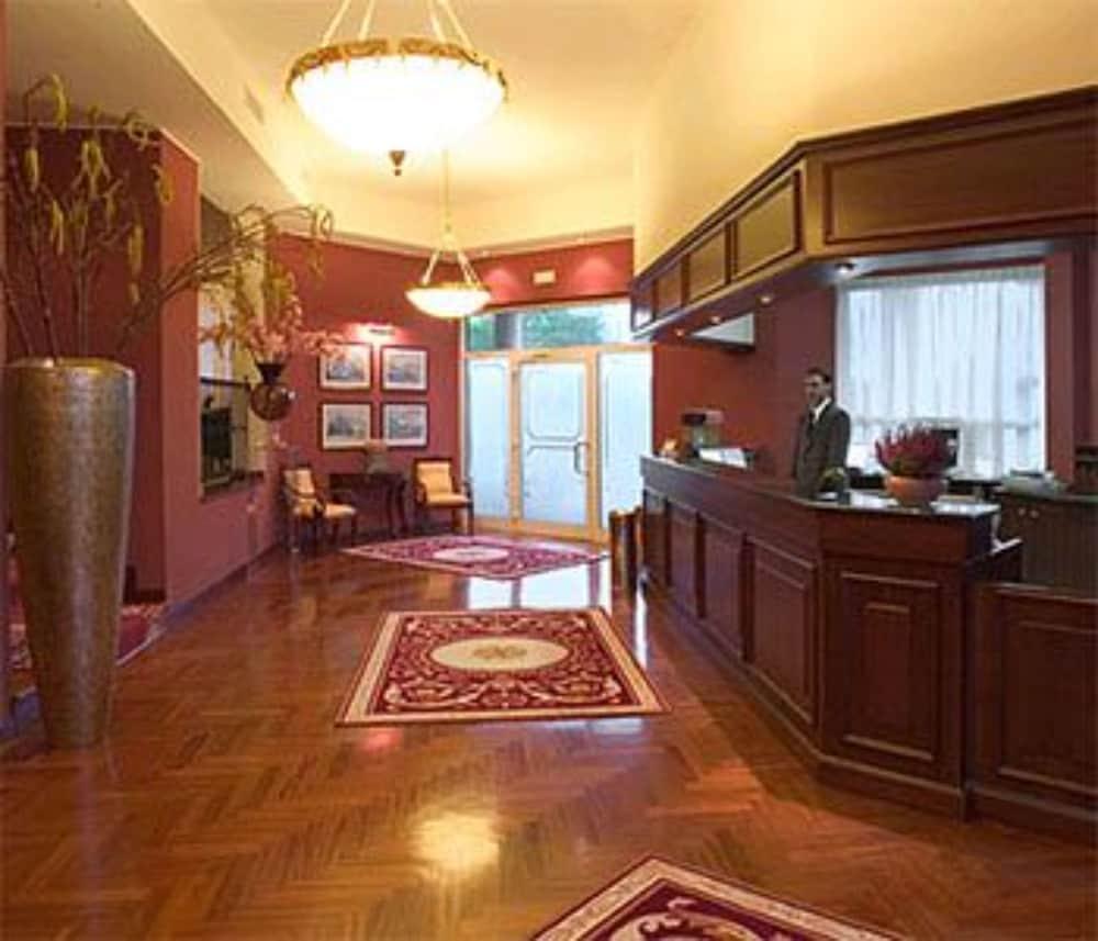 Hotel Maxim Peschiera Borromeo Dış mekan fotoğraf