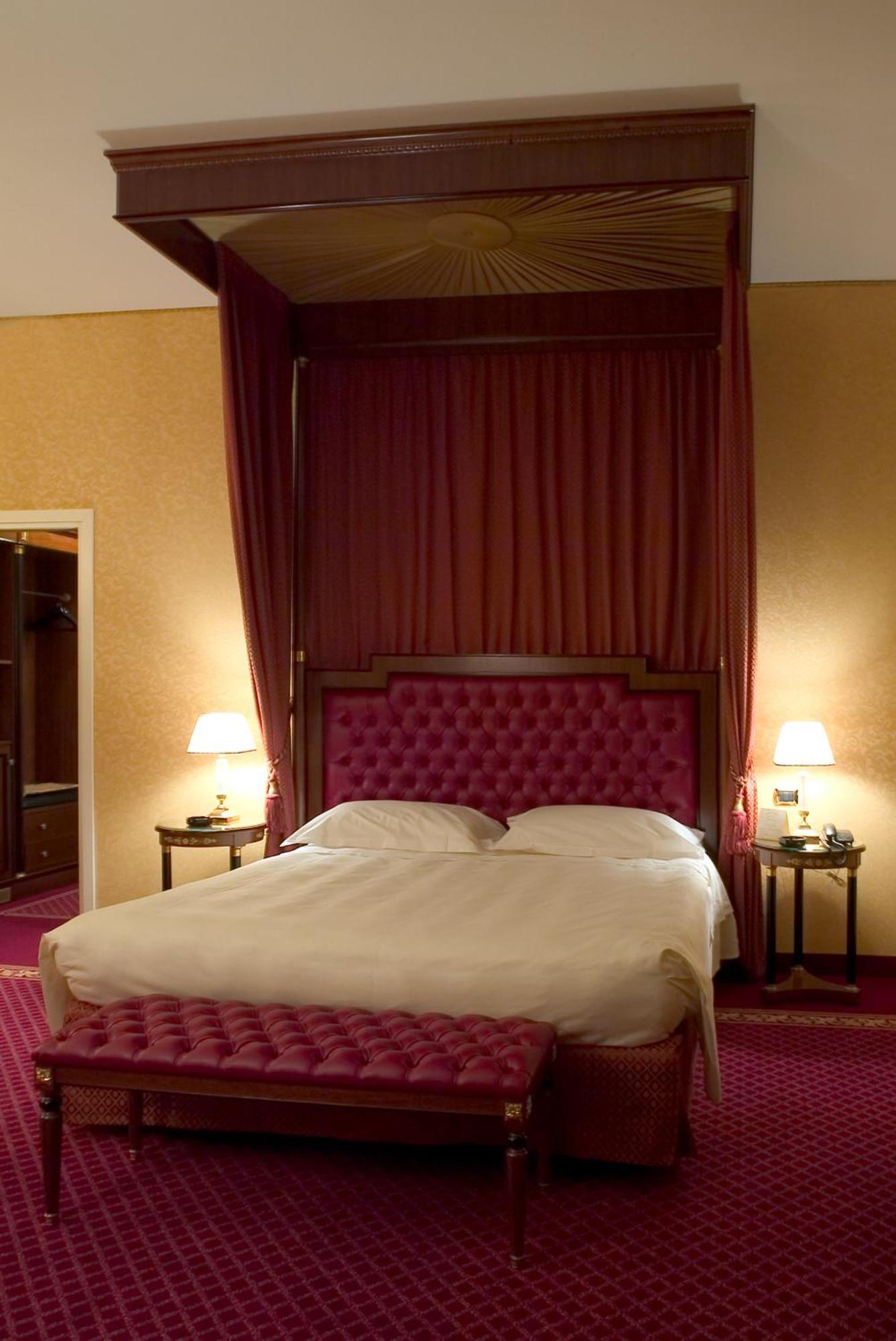 Hotel Maxim Peschiera Borromeo Dış mekan fotoğraf